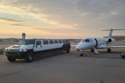 Airport limo service Springfield MO — H2 Thunder Hummer