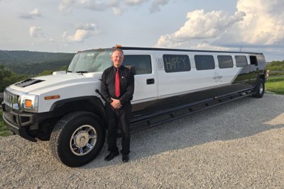 Elevate Your Limo Rides For Prom With Unique Rides Transportation